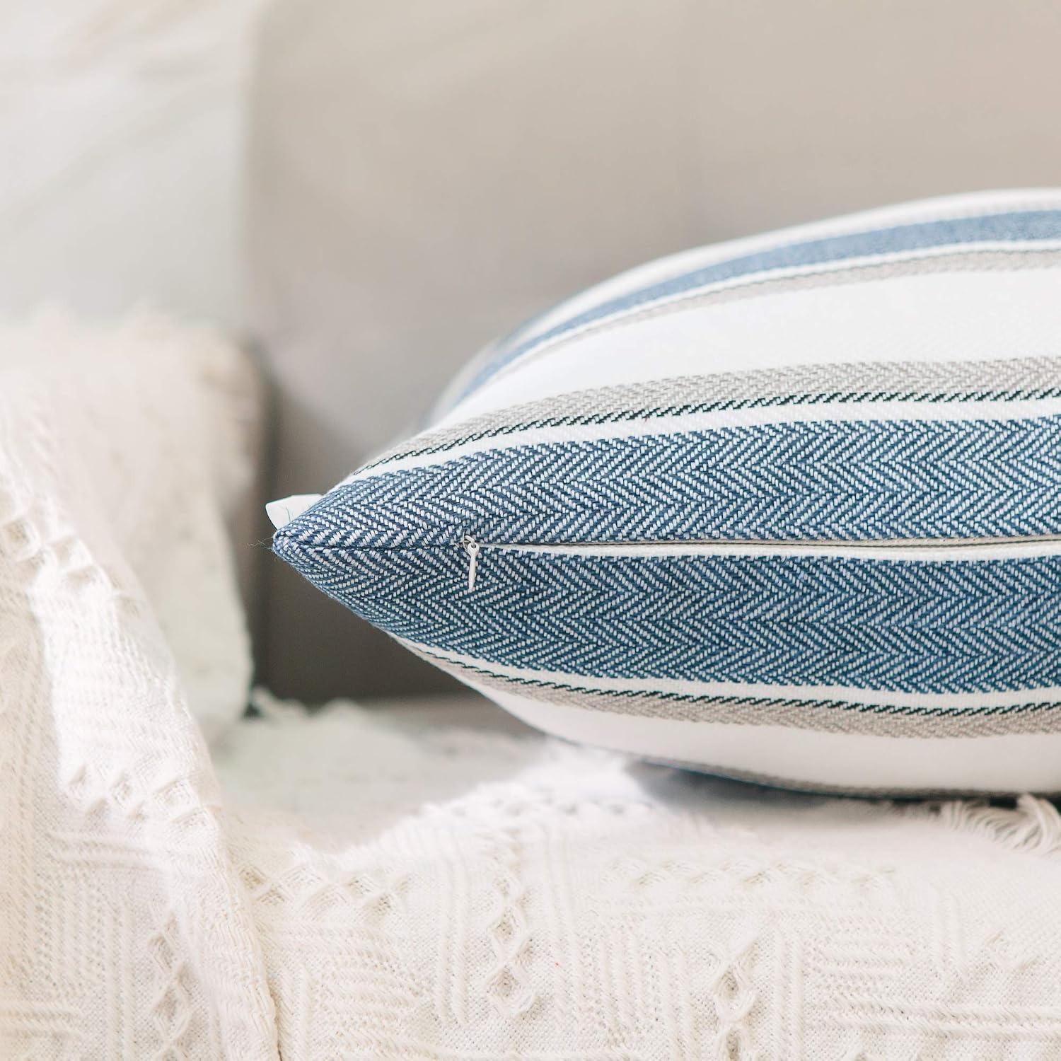 Striped Linen Look Cushion Covers (Pair, Faux Linen Polyester): image 3